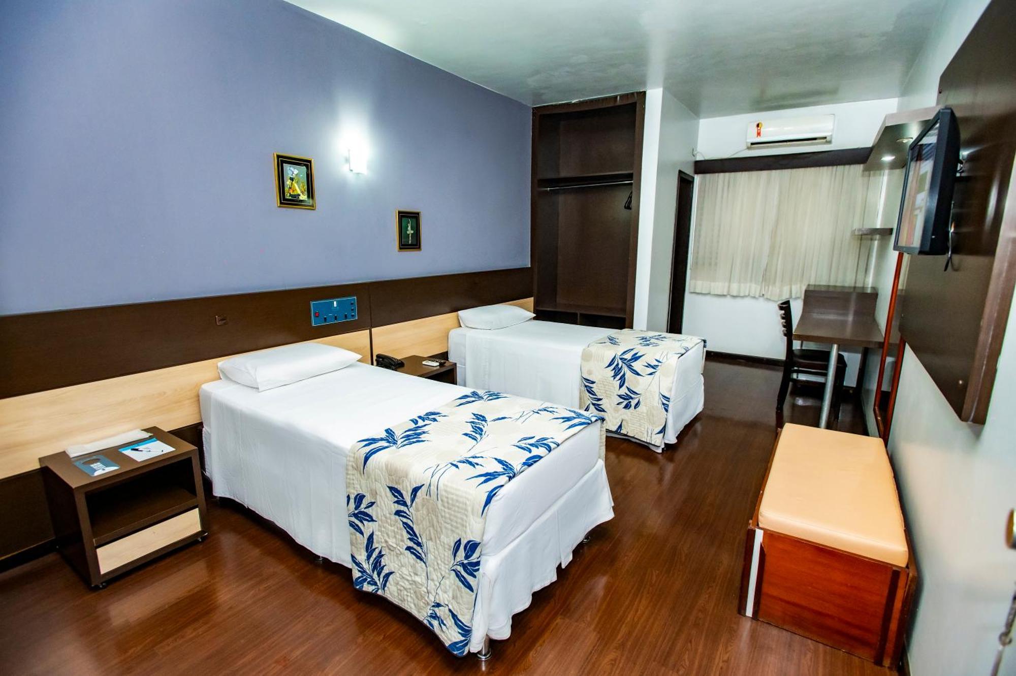Hotel 365 Cuiabá Exteriör bild